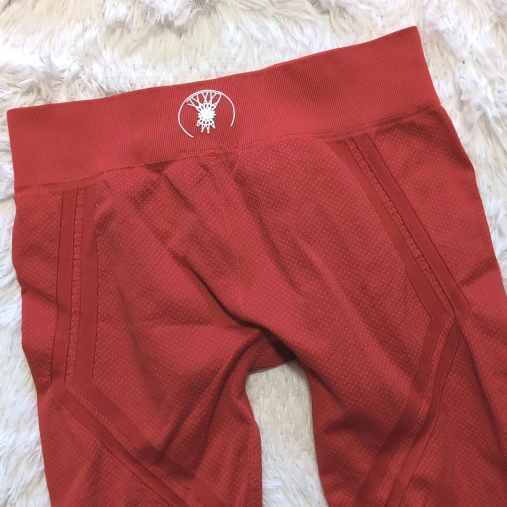 Soulcycle x Nux Red Quintessential Cutout Lasercut Active Leggings - Picture 7 of 11